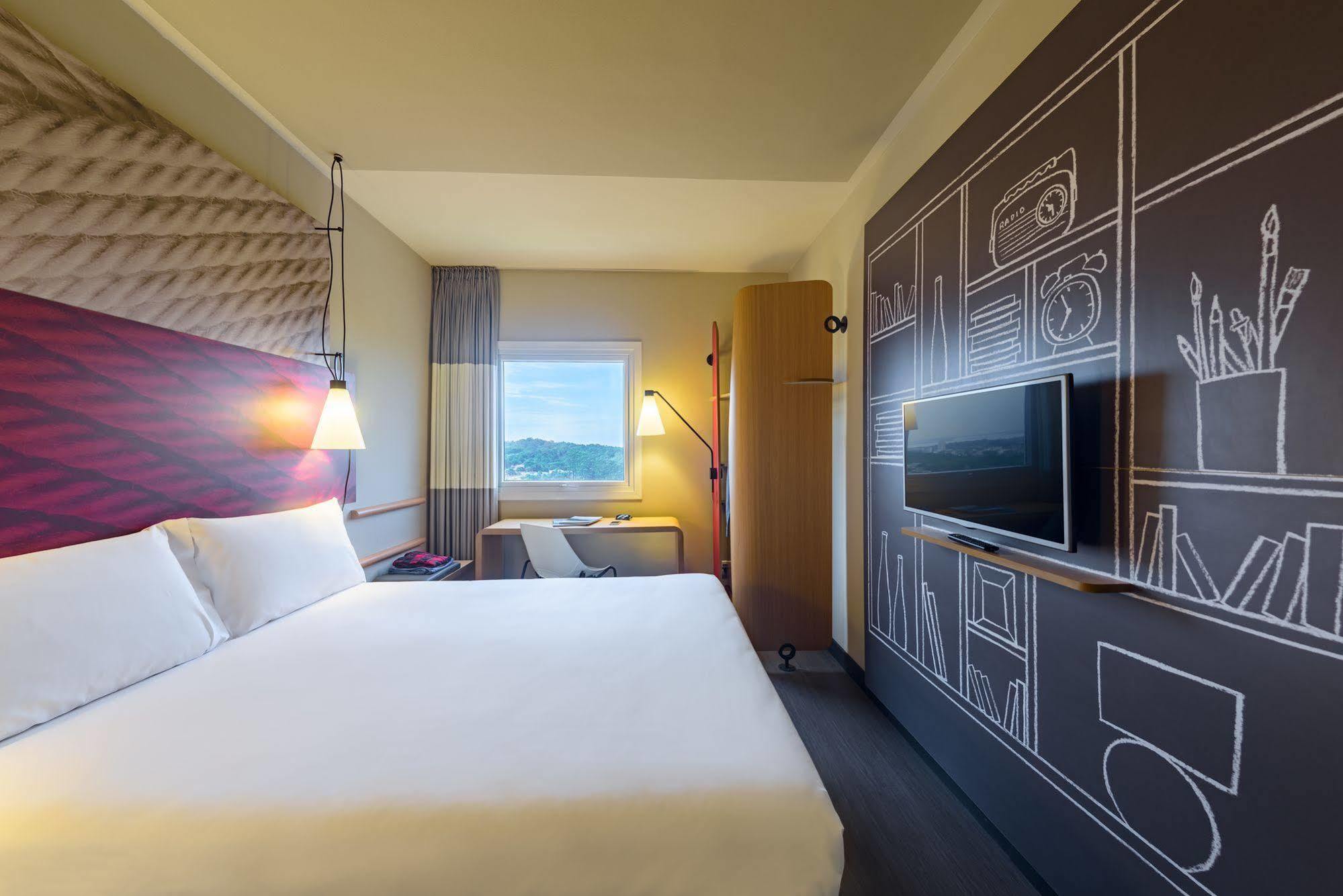 فندق Ibis Guaiba المظهر الخارجي الصورة